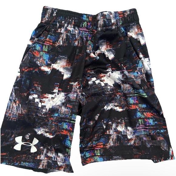 2 Pairs Of Under Armour Athletic Shorts Size Small - Picture 4 of 4